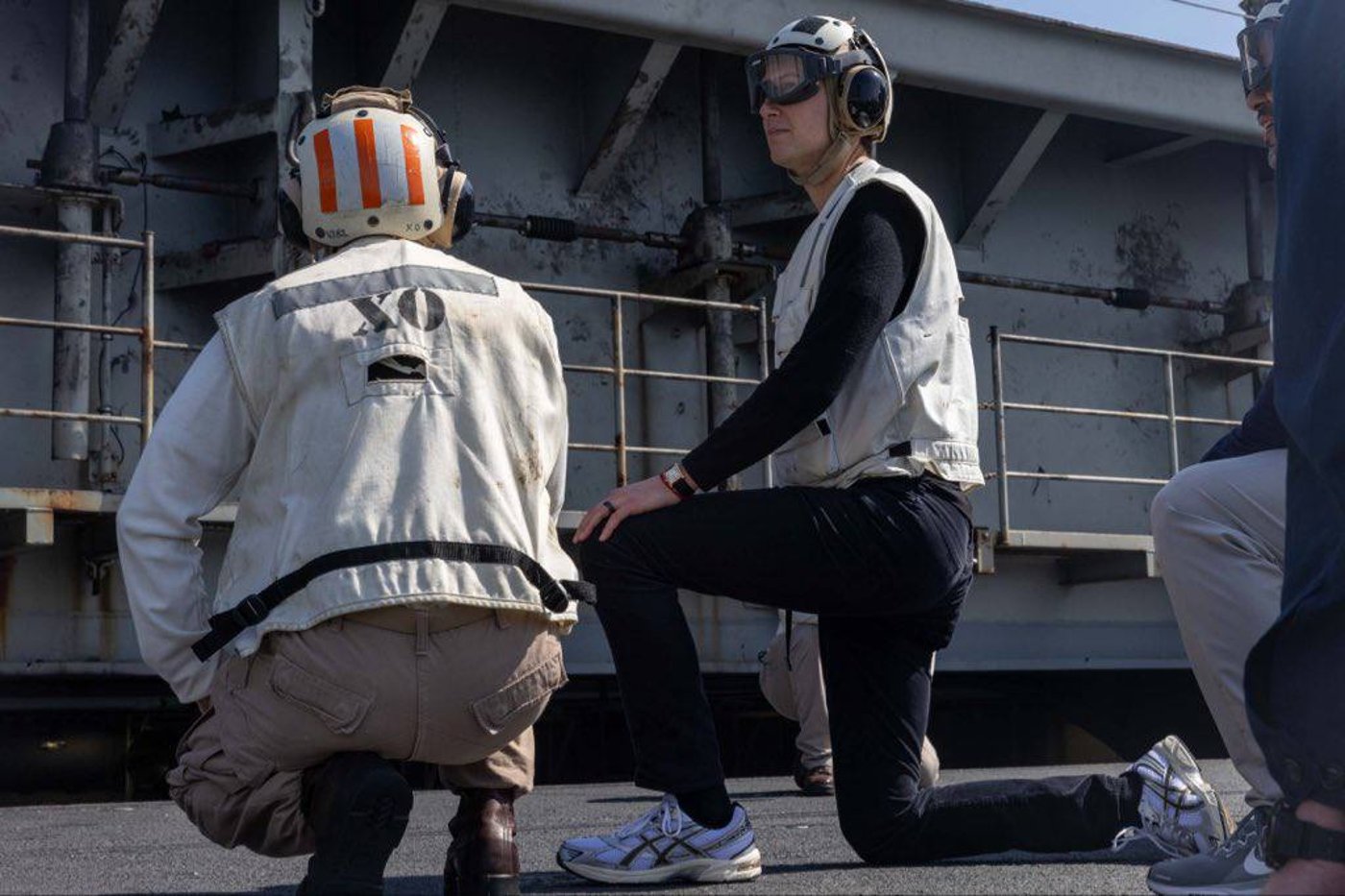 ג'ארד קושנר  על נושאת המטוסים לינקולן