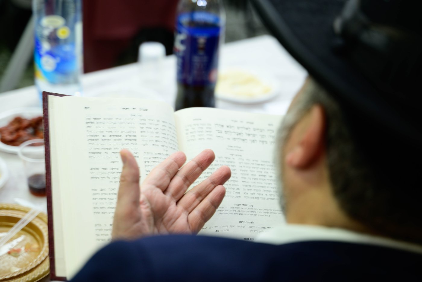 סעודת יתרו ב'כסא רחמים'