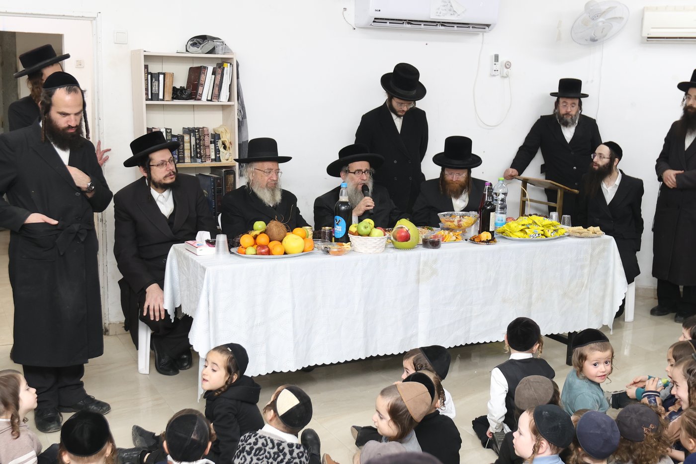 גאב''ד קארלסבורג ט"ו בשבט בת''ת ריבניץ בצפת