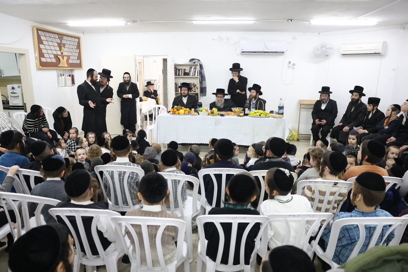 גאב''ד קארלסבורג ט"ו בשבט בת''ת ריבניץ בצפת