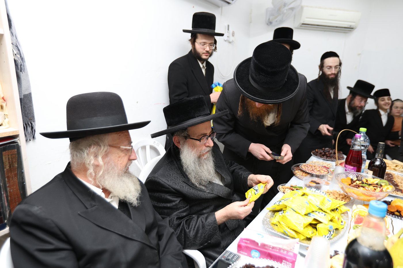 גאב''ד קארלסבורג ט"ו בשבט בת''ת ריבניץ בצפת