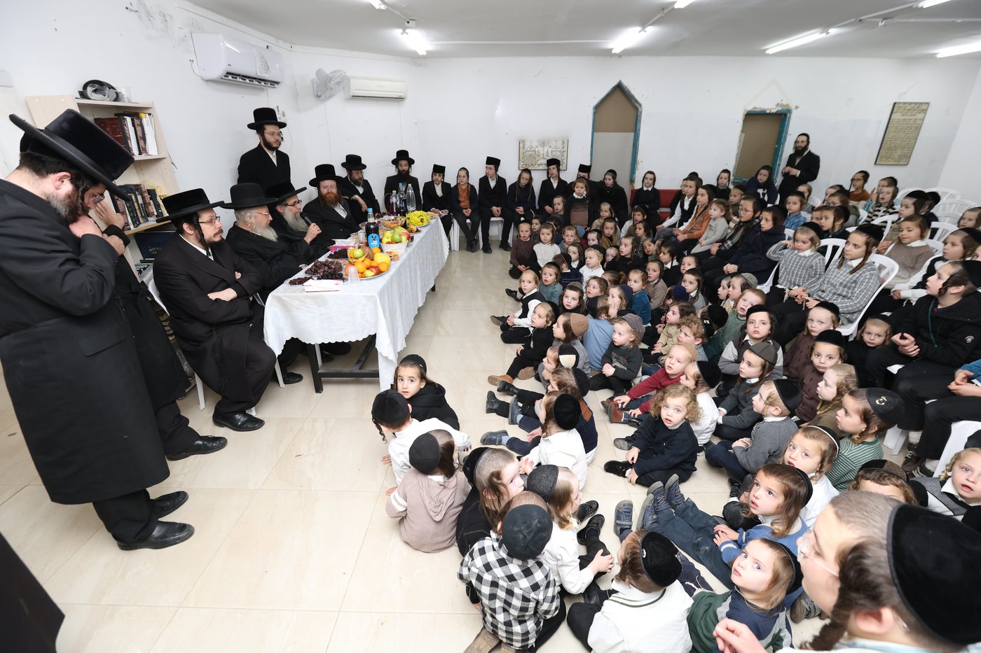 גאב''ד קארלסבורג ט"ו בשבט בת''ת ריבניץ בצפת