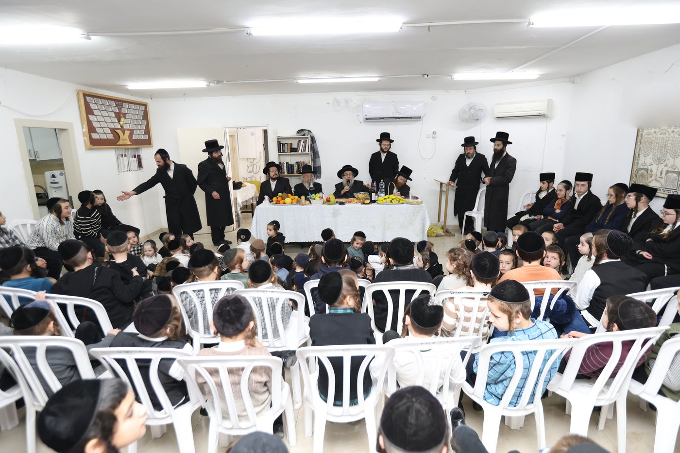 גאב''ד קארלסבורג ט"ו בשבט בת''ת ריבניץ בצפת