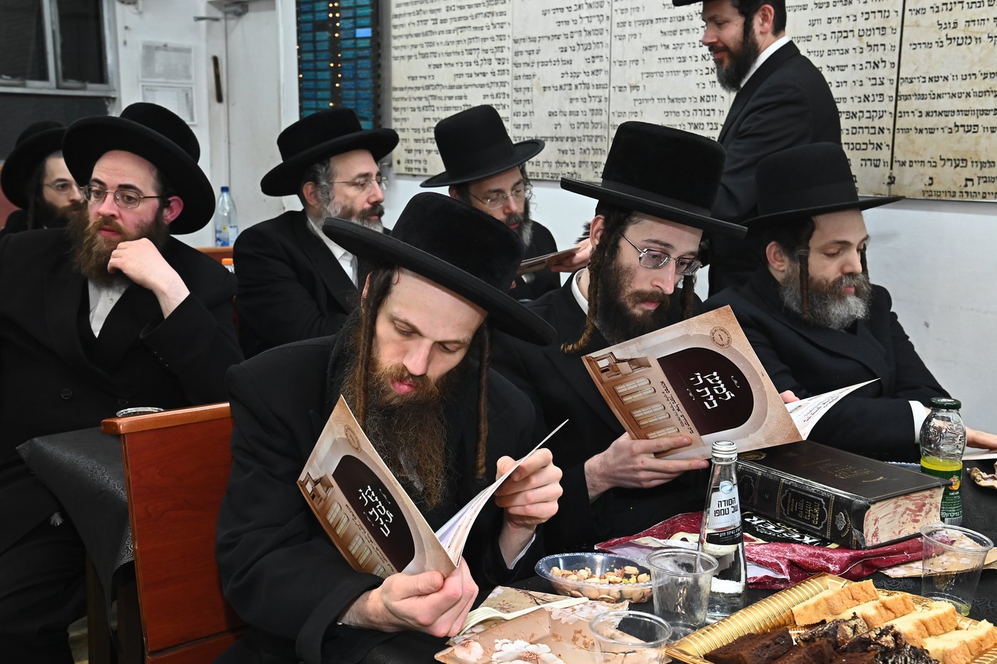 כינוס חסידי וידידי ספינקא 'אהל נחמן'