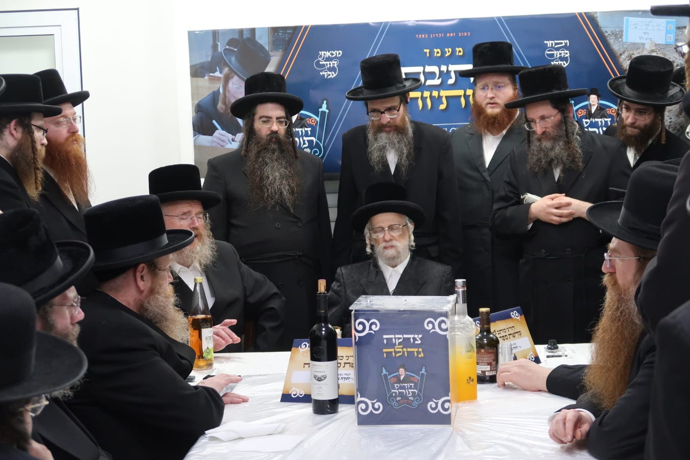 התחלת כתיבת ס"ת בסערט ויז'ניץ