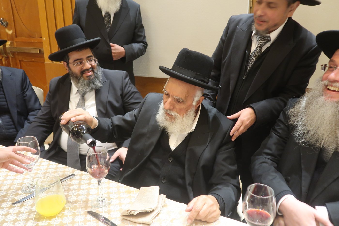 שמחת נישואי נכדת הגר"ש מחפוד