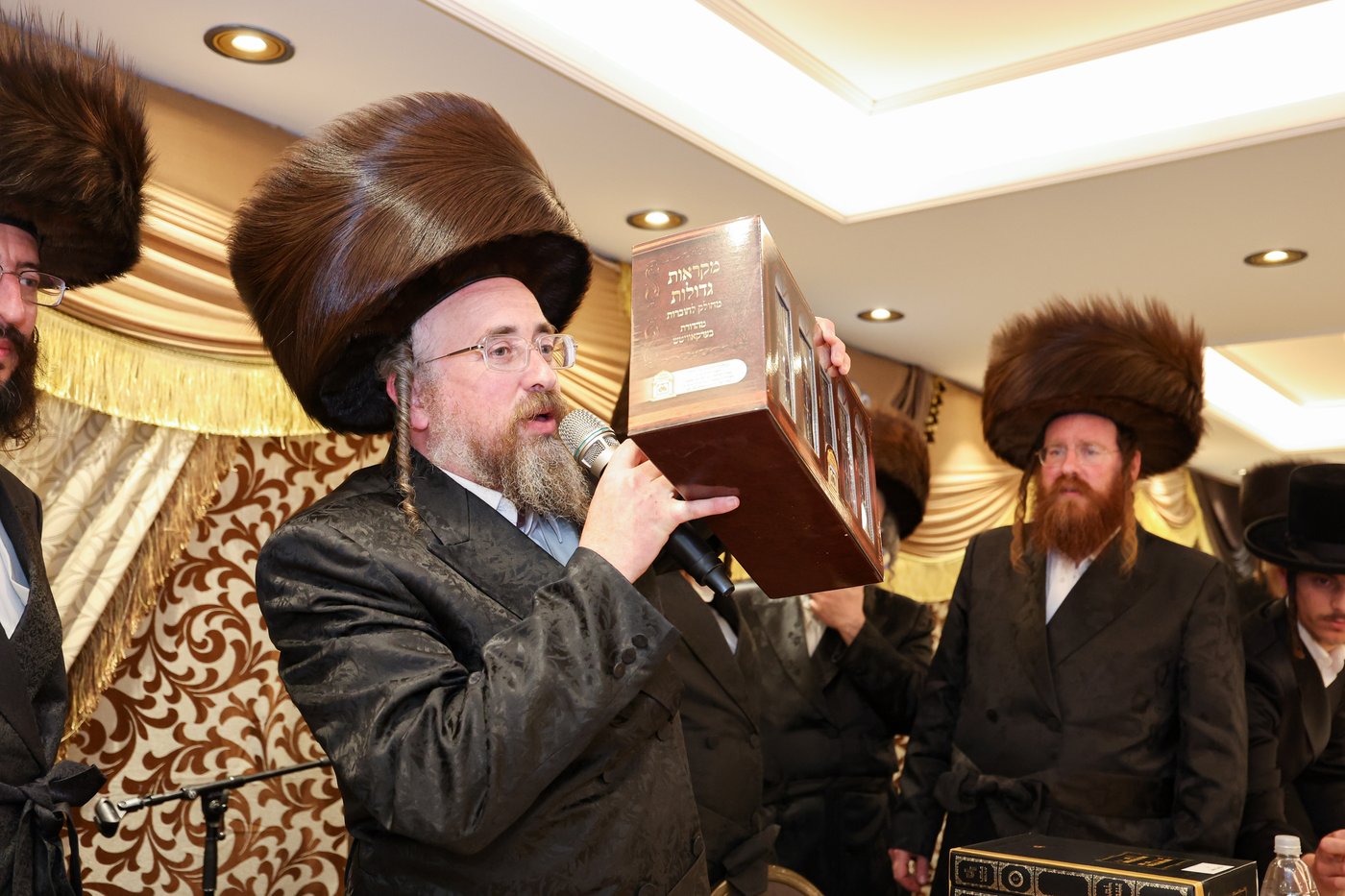 שבע ברכות בהארנאסטייפאל