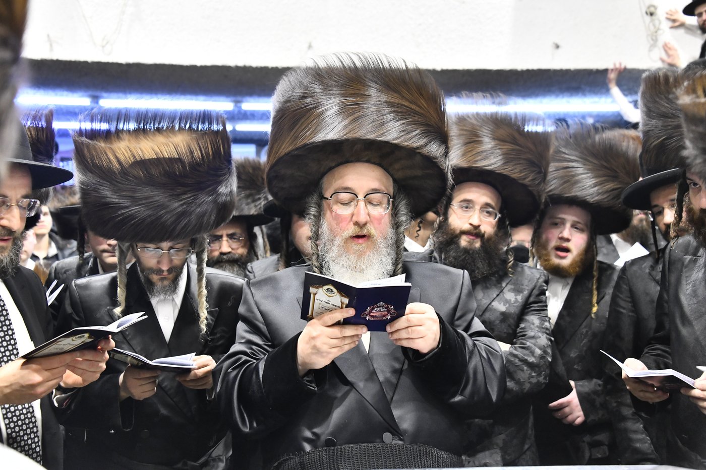 הכנסת ס"ת בביאלה ב"ב