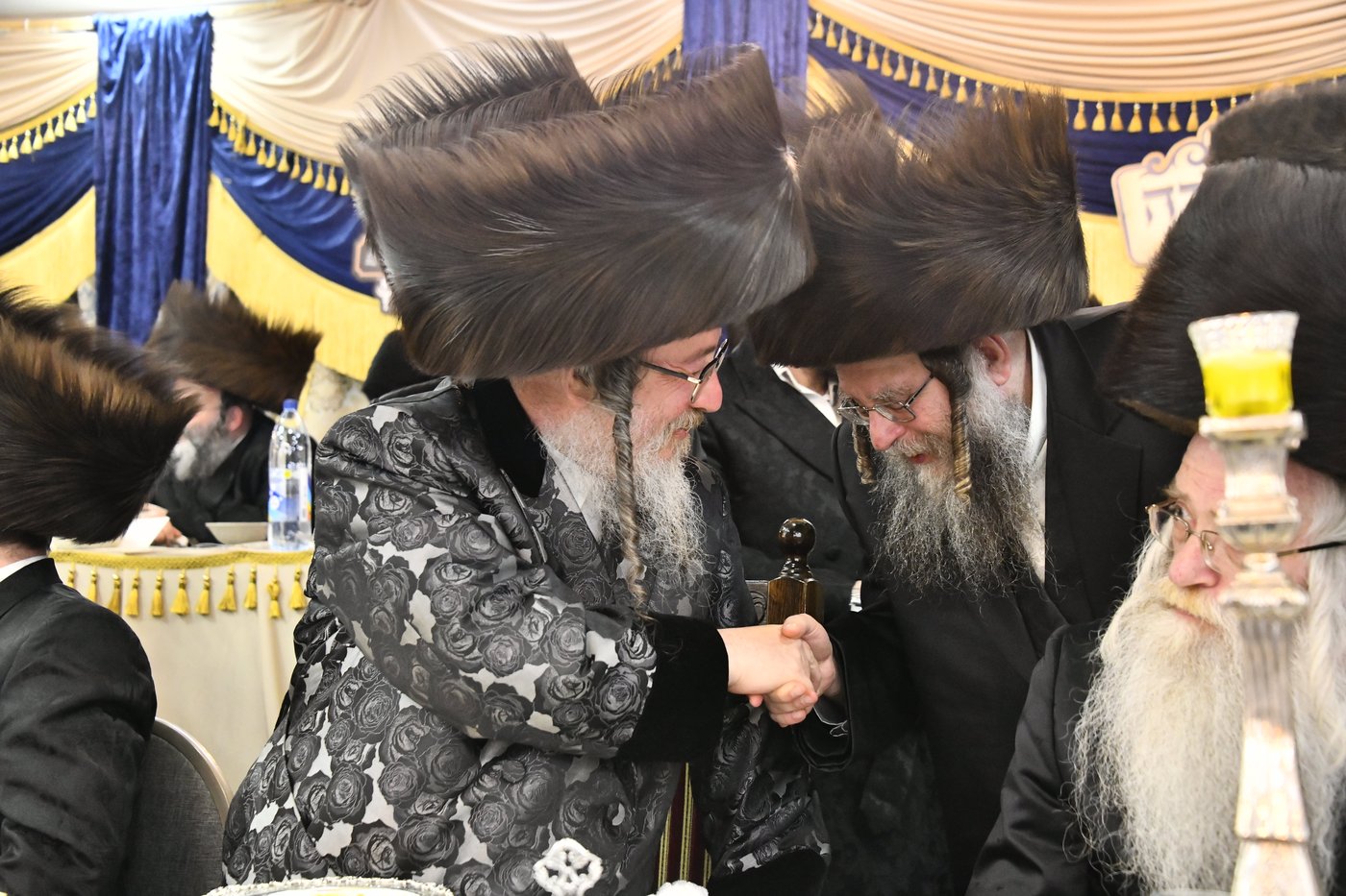 הכנסת ס"ת בביאלה ב"ב