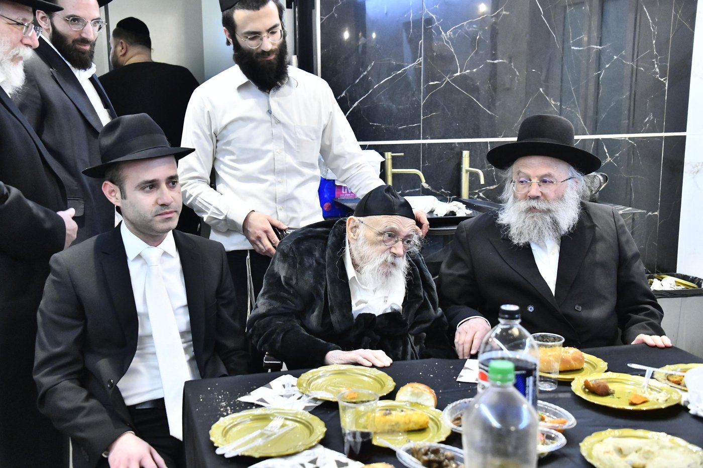 שבע ברכות לנכדת הגר"מ גריינמן