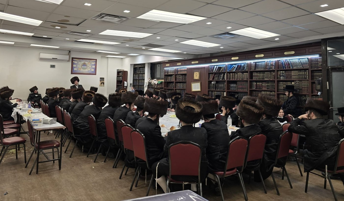 הגה"צ רבי יעקב מרדכי הגר בביקור הוד במונטריאול