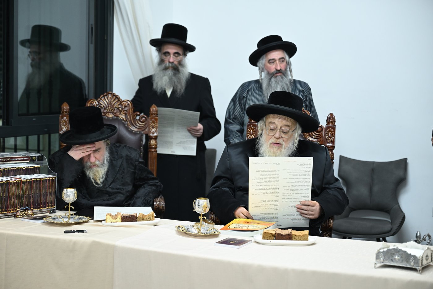 סעודת ר"ח אדר אצל האדמו"ר מויז'ניץ