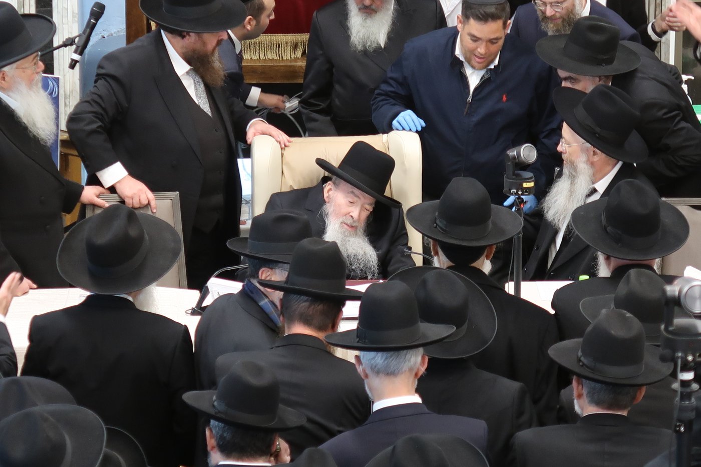 הגר"י עדס בכנס הבוגרים של ישיבת "קול יעקב"