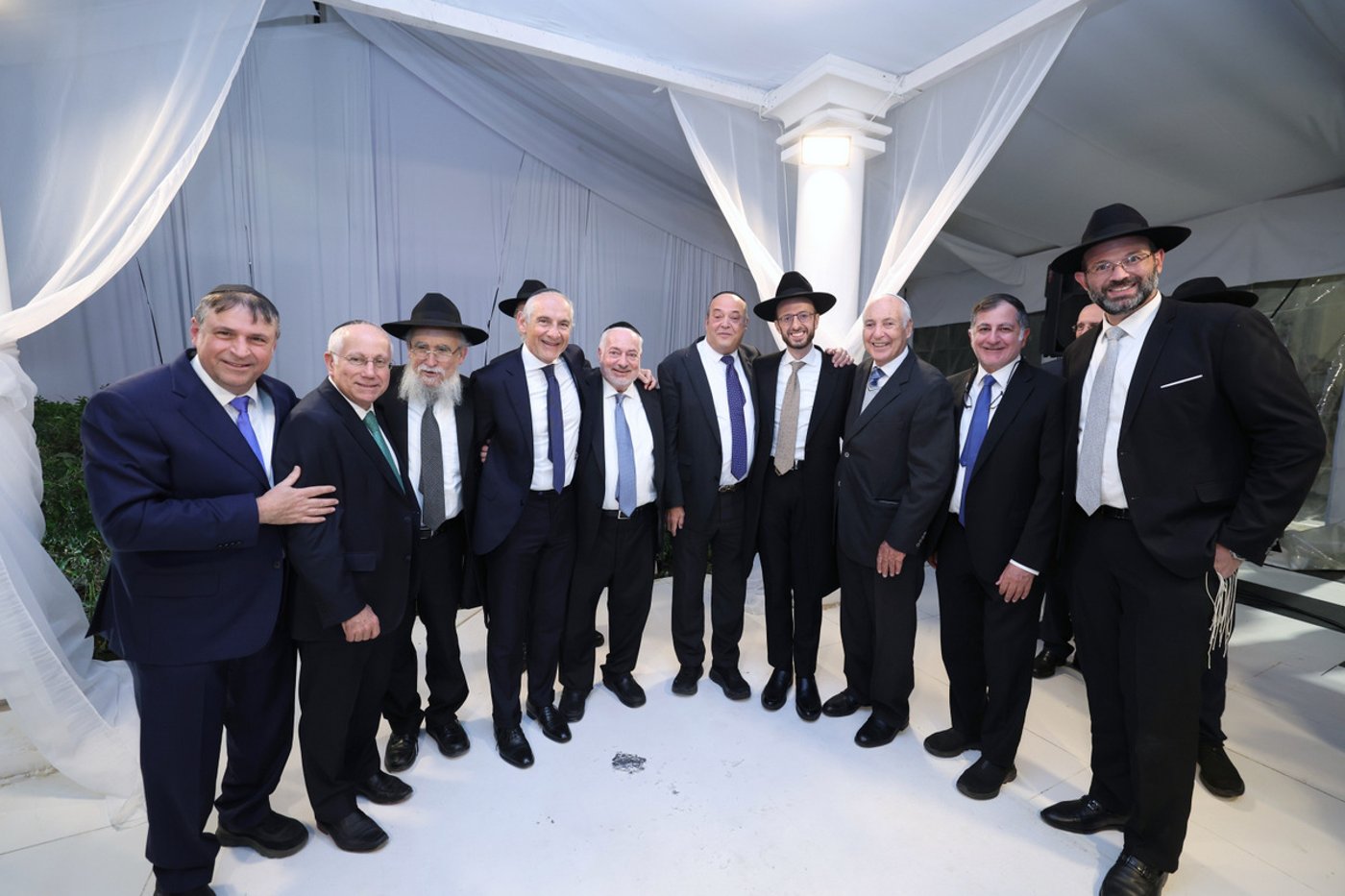 שמחת נישואי בת הרב דוד פרץ