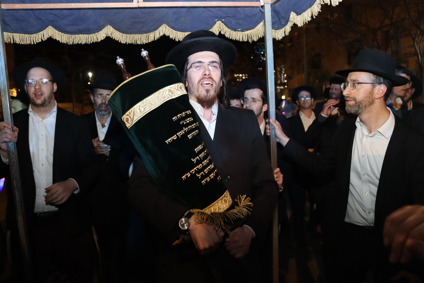 הכנסת ס"ת לקהילת 'רמת הנביאים' בבית שמש