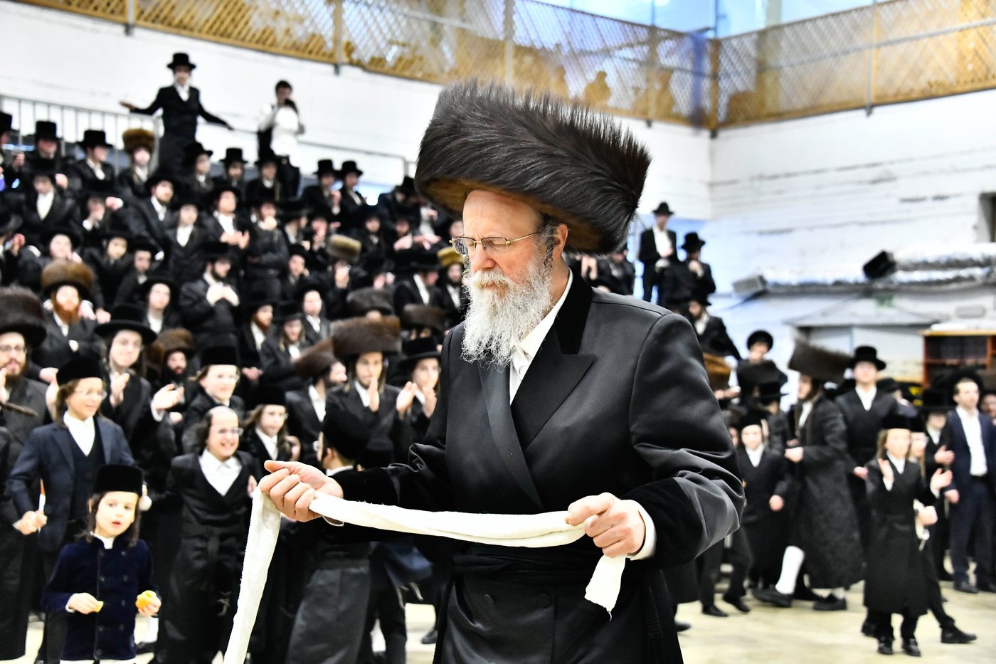 שמחת בית מכנובקא בעלזא - מעליץ - ביאלה ישרי לב