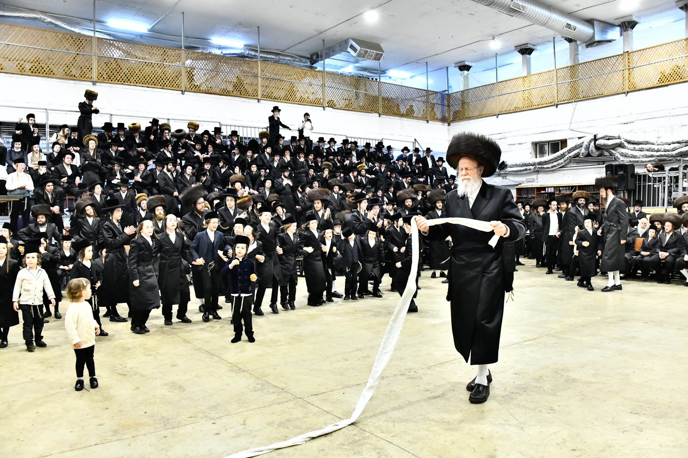 שמחת בית מכנובקא בעלזא - מעליץ - ביאלה ישרי לב