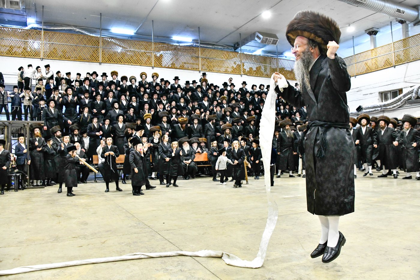 שמחת בית מכנובקא בעלזא - מעליץ - ביאלה ישרי לב