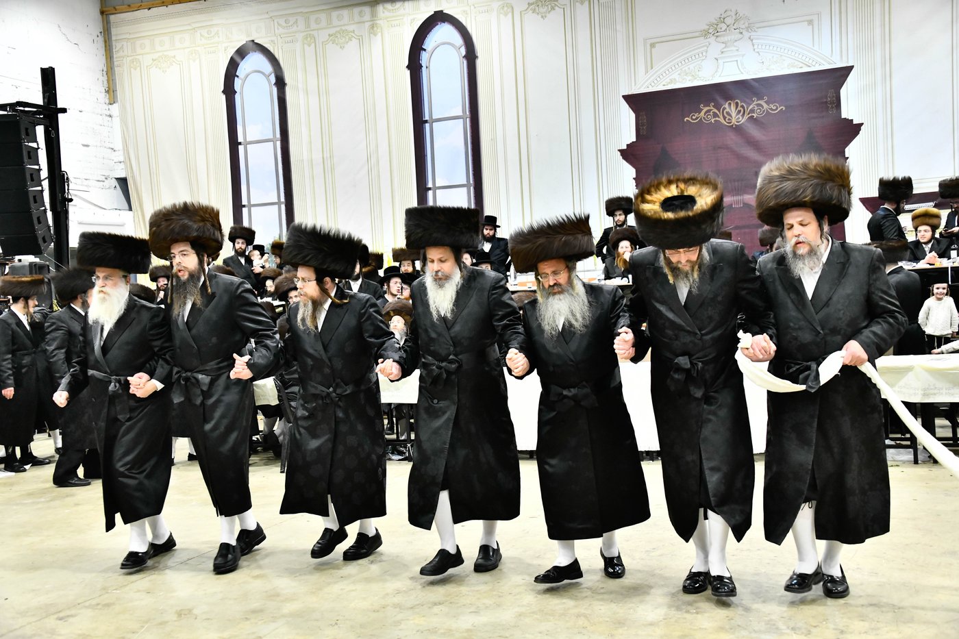 שמחת בית מכנובקא בעלזא - מעליץ - ביאלה ישרי לב