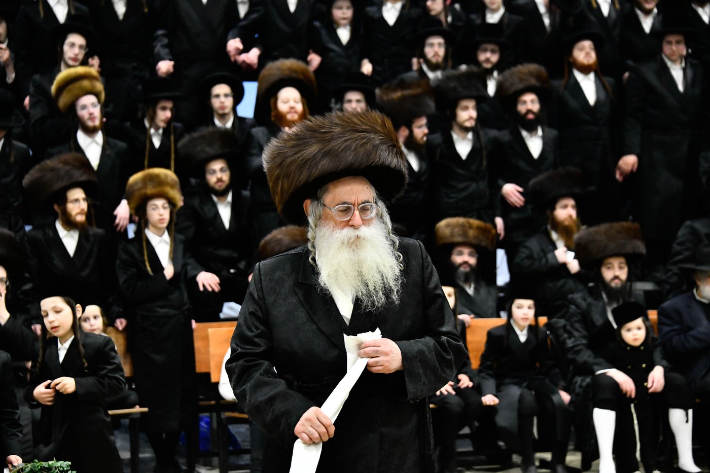 שמחת בית מכנובקא בעלזא - מעליץ - ביאלה ישרי לב