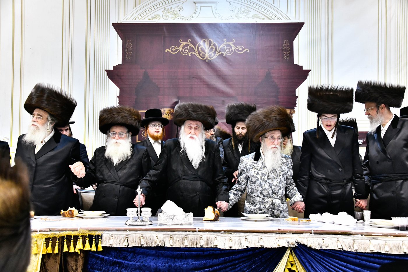 שמחת בית מכנובקא בעלזא - מעליץ - ביאלה ישרי לב