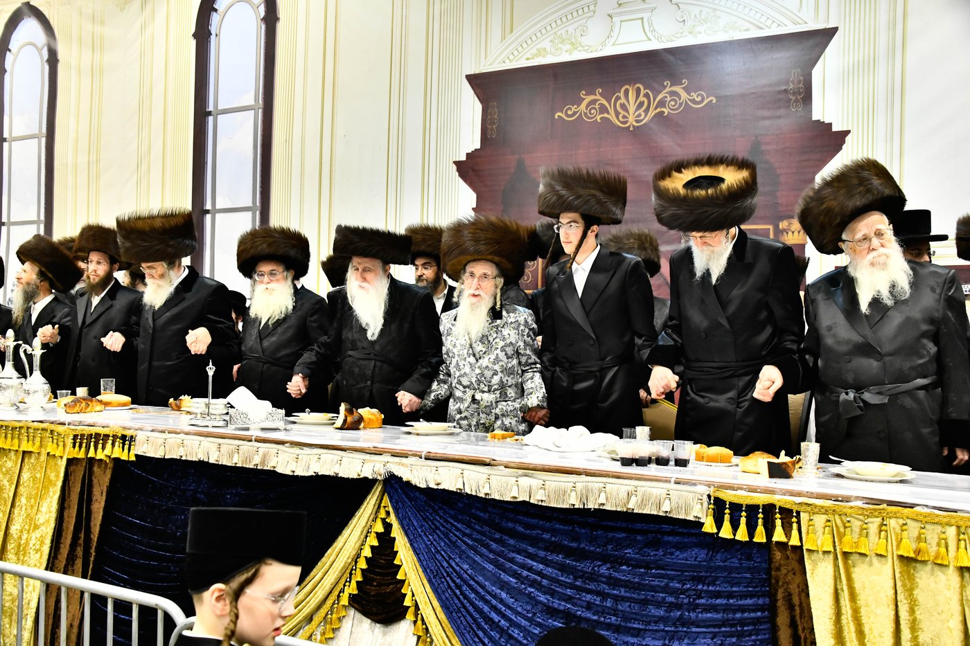 שמחת בית מכנובקא בעלזא - מעליץ - ביאלה ישרי לב