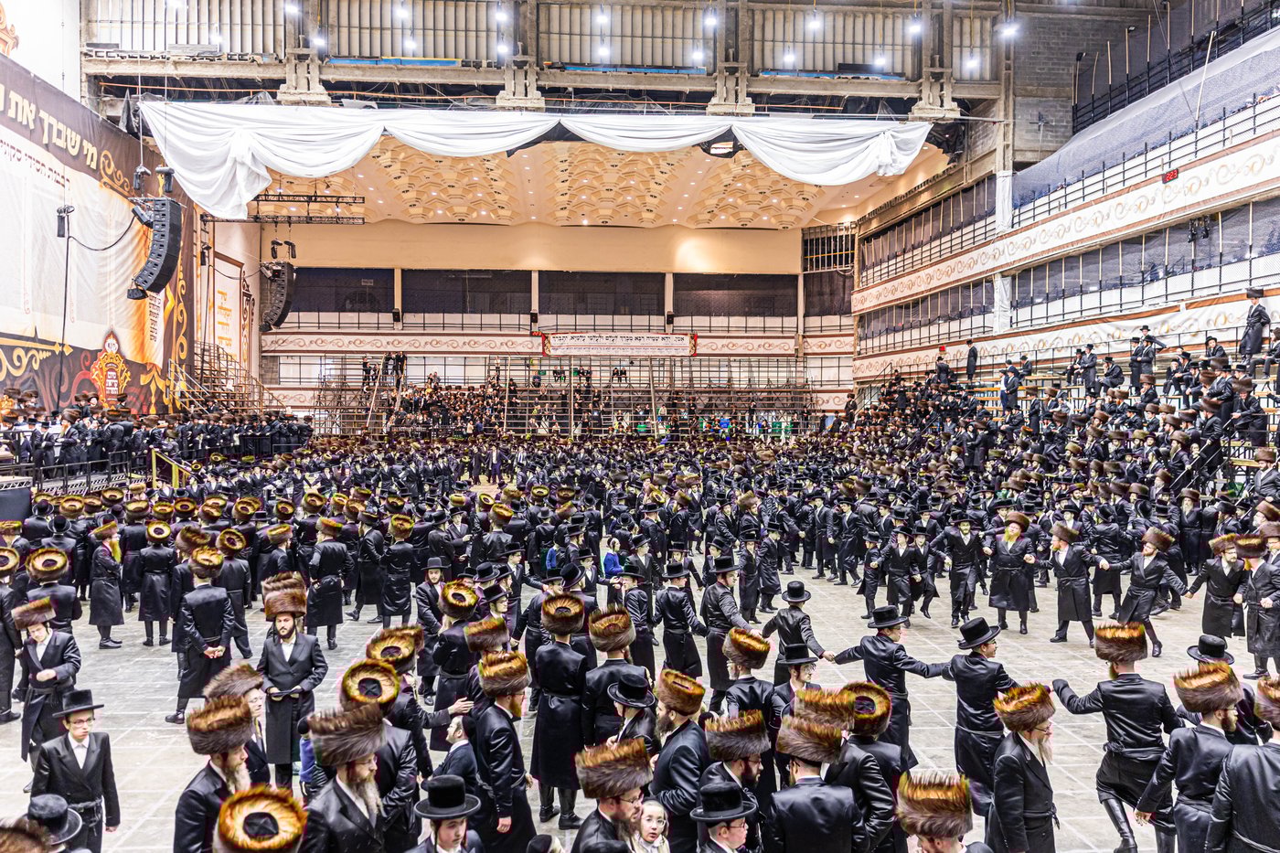 חגיגת סיום קריאת התורה בסקווירא