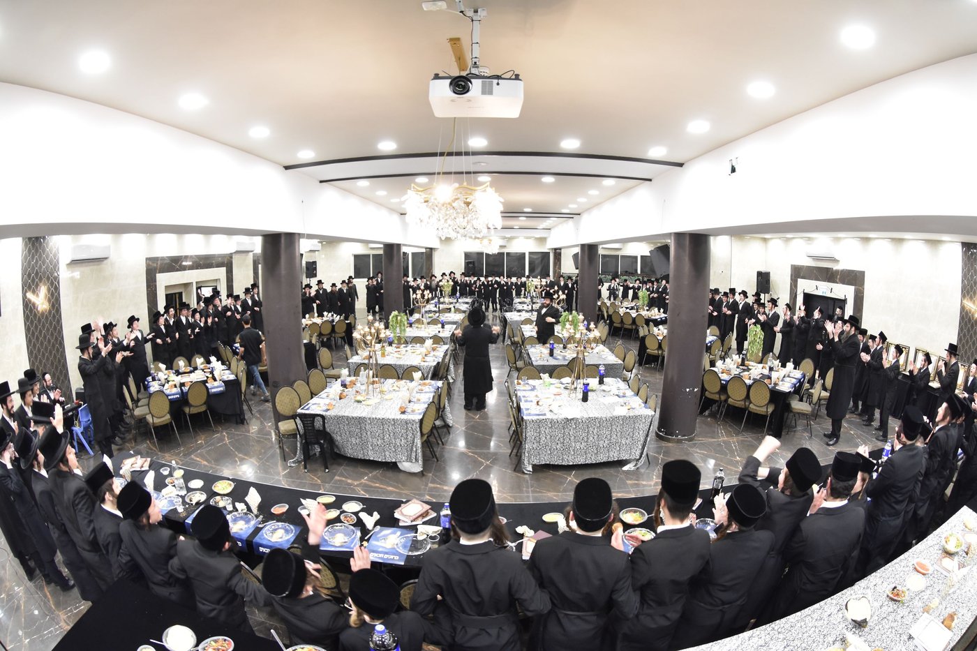 מעמד כבוד התורה בישיבת 'טל תורה'