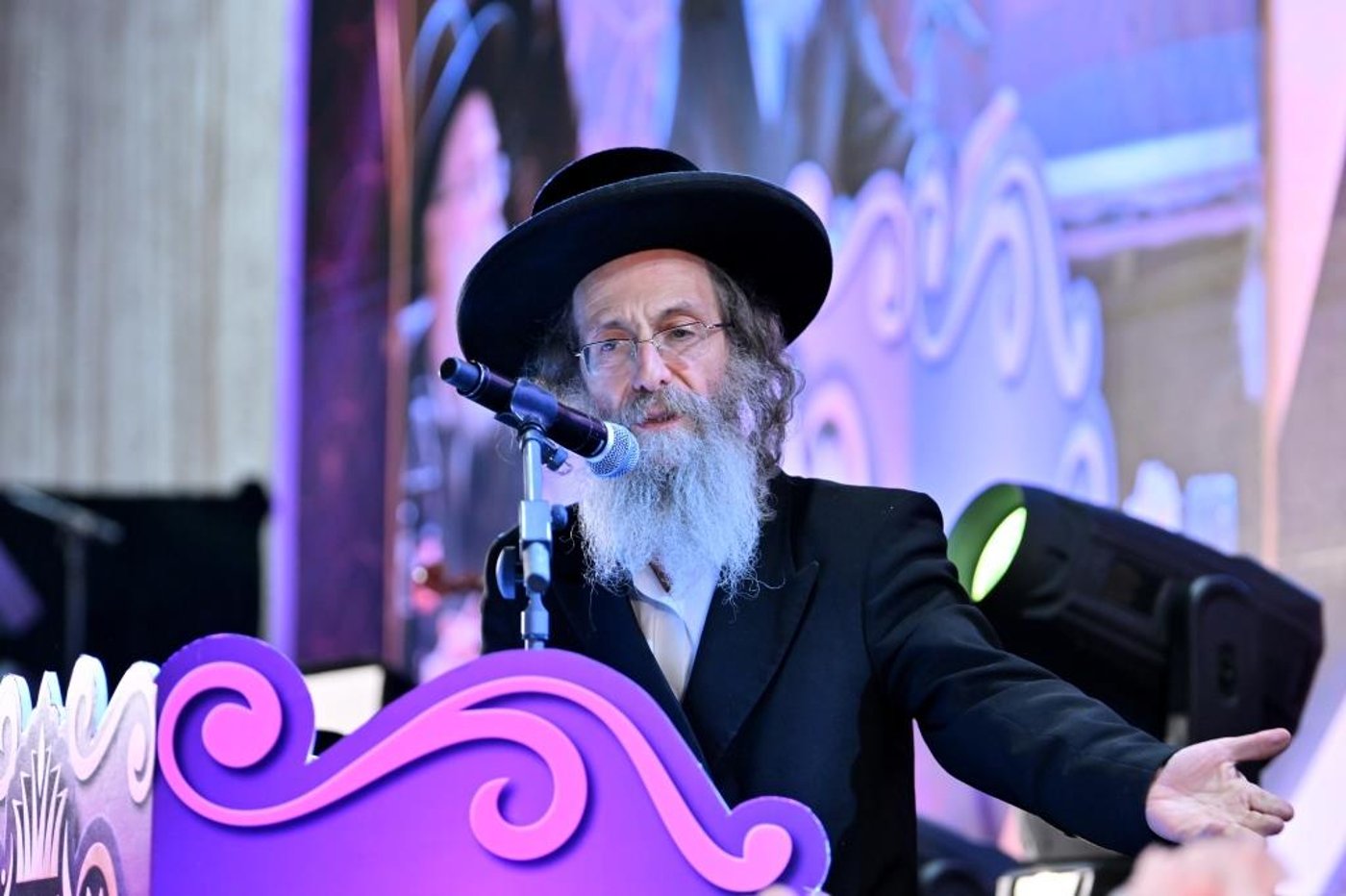 ועידת השלוחים בביתר