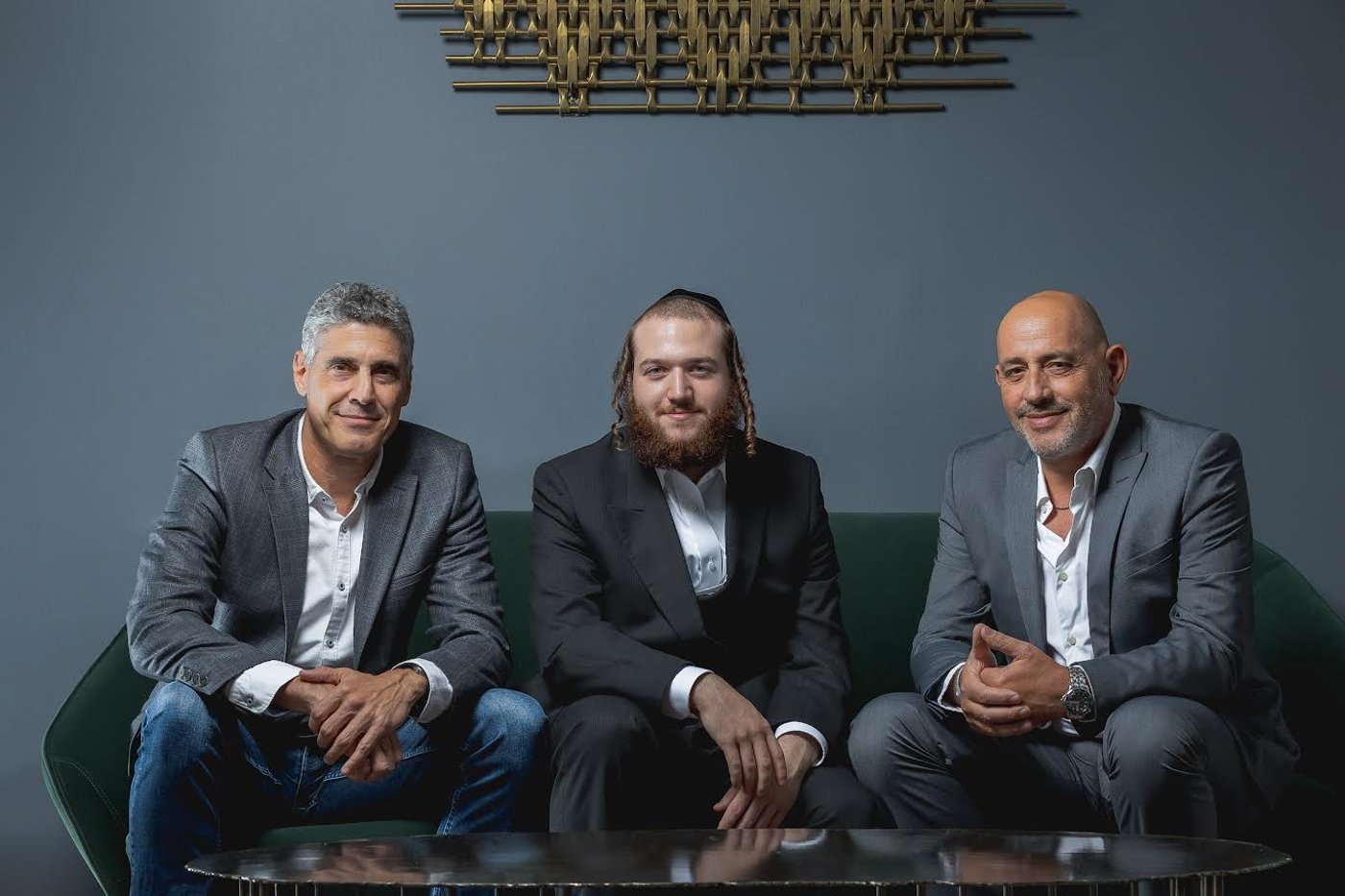 קלריטי: אסף, אליאב, ויהושע רובינשטין - מעטפת מלאה לרכישת דירה בדובאי