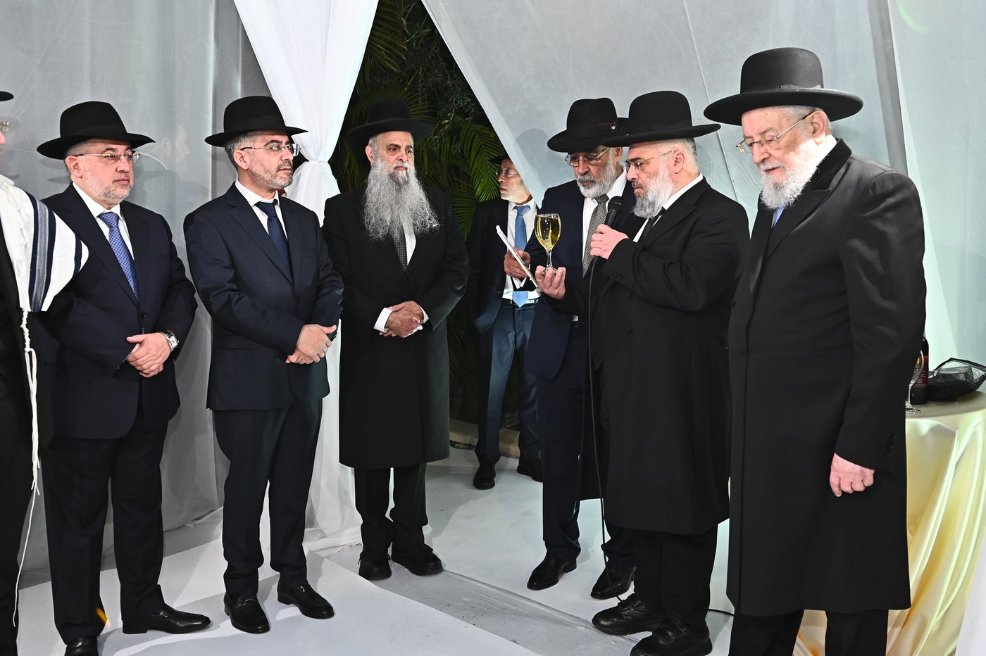 שמחת החתונה בבית משפחות זר ובן שמעון