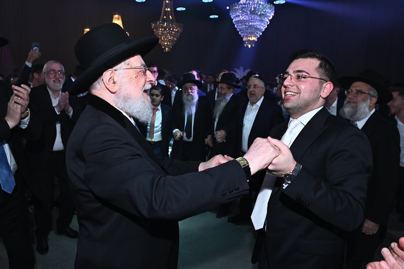 שמחת החתונה בבית משפחות זר ובן שמעון