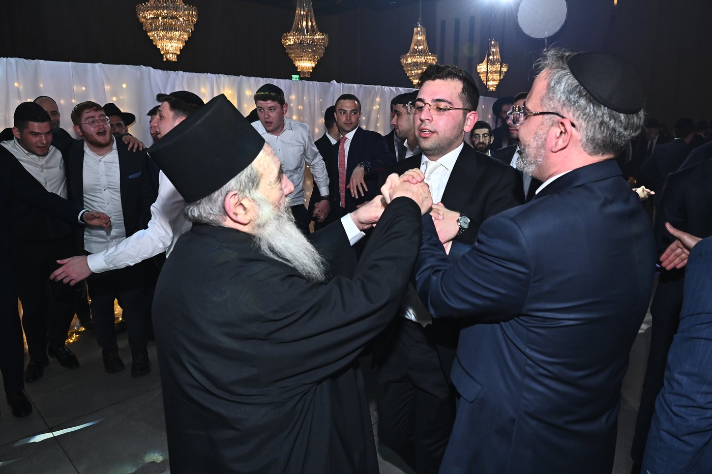 שמחת החתונה בבית משפחות זר ובן שמעון