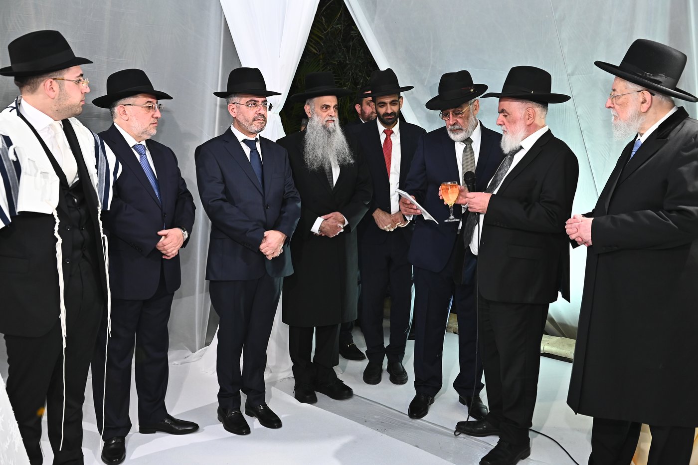 שמחת החתונה בבית משפחות זר ובן שמעון