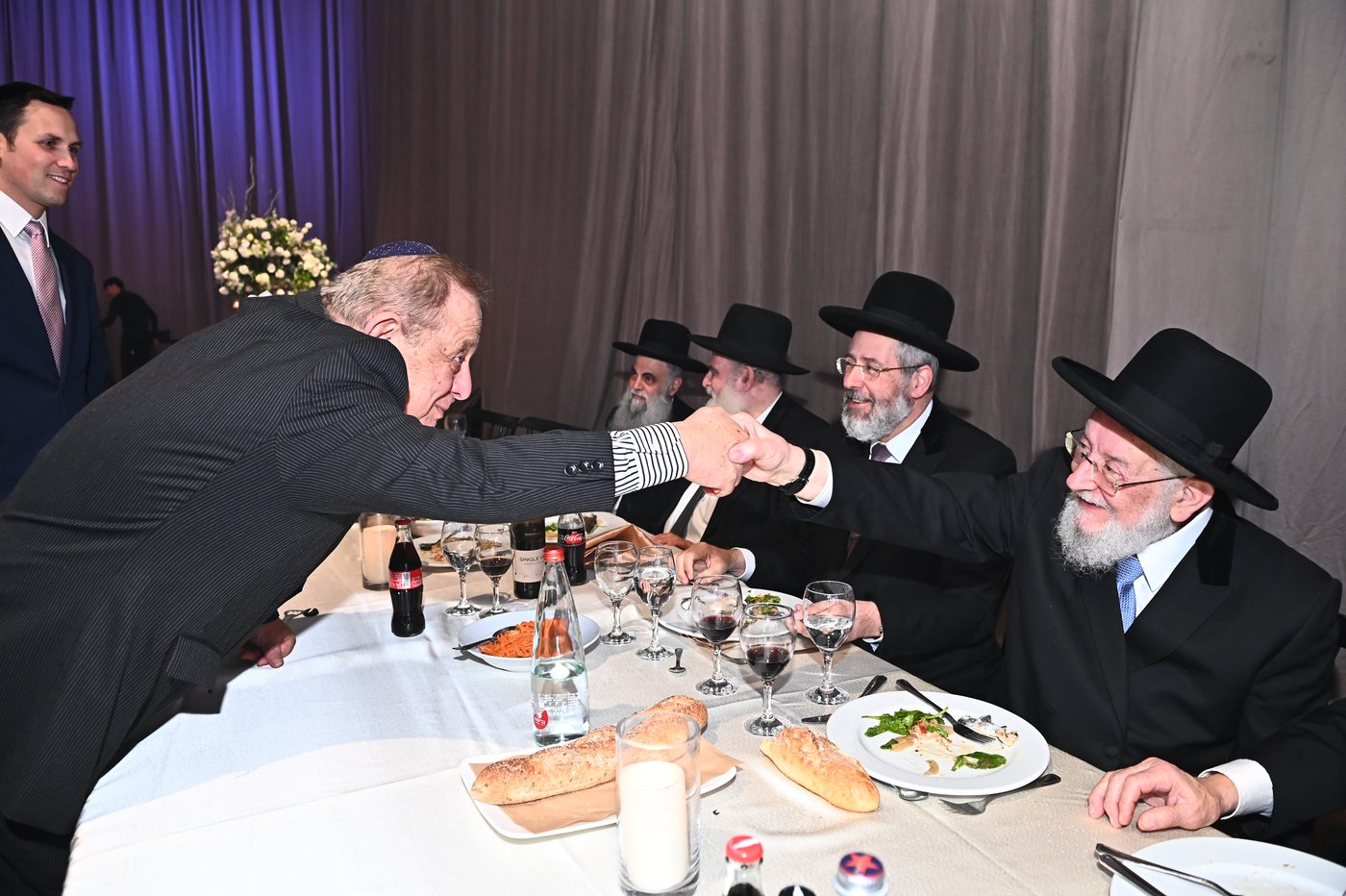 שמחת החתונה בבית משפחות זר ובן שמעון