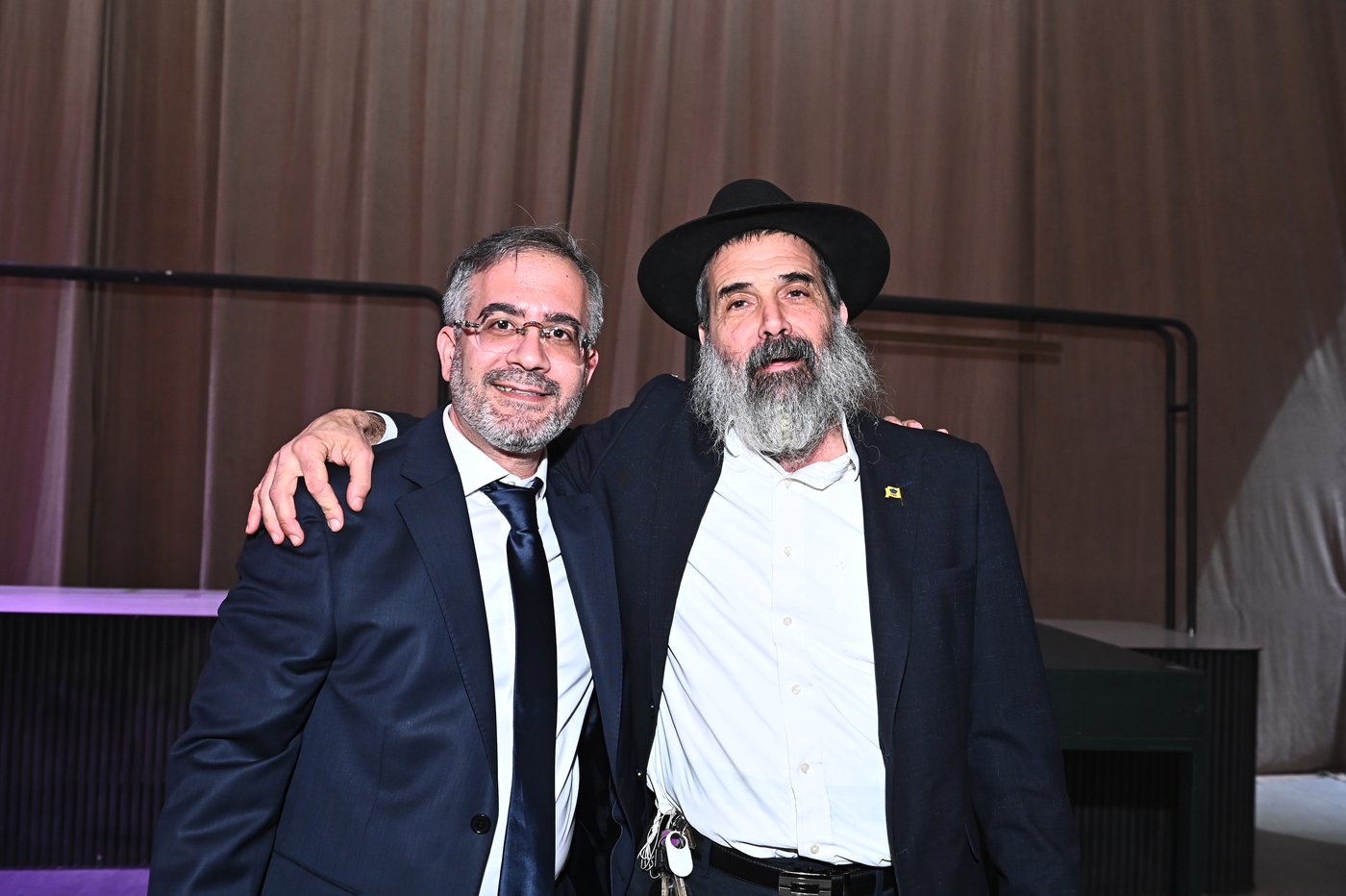 שמחת החתונה בבית משפחות זר ובן שמעון