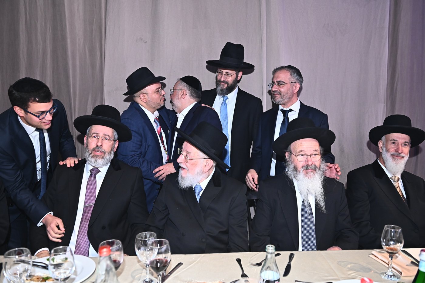 שמחת החתונה בבית משפחות זר ובן שמעון