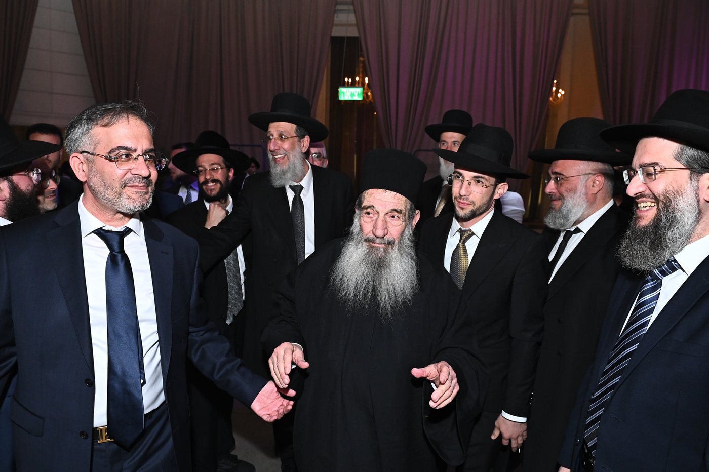 שמחת החתונה בבית משפחות זר ובן שמעון