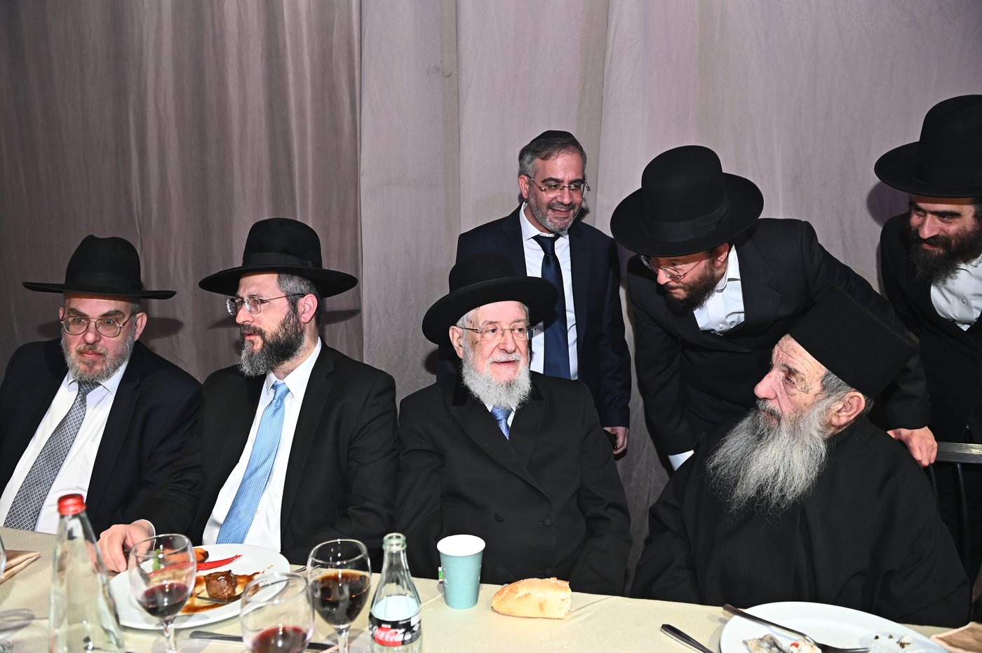 שמחת החתונה בבית משפחות זר ובן שמעון