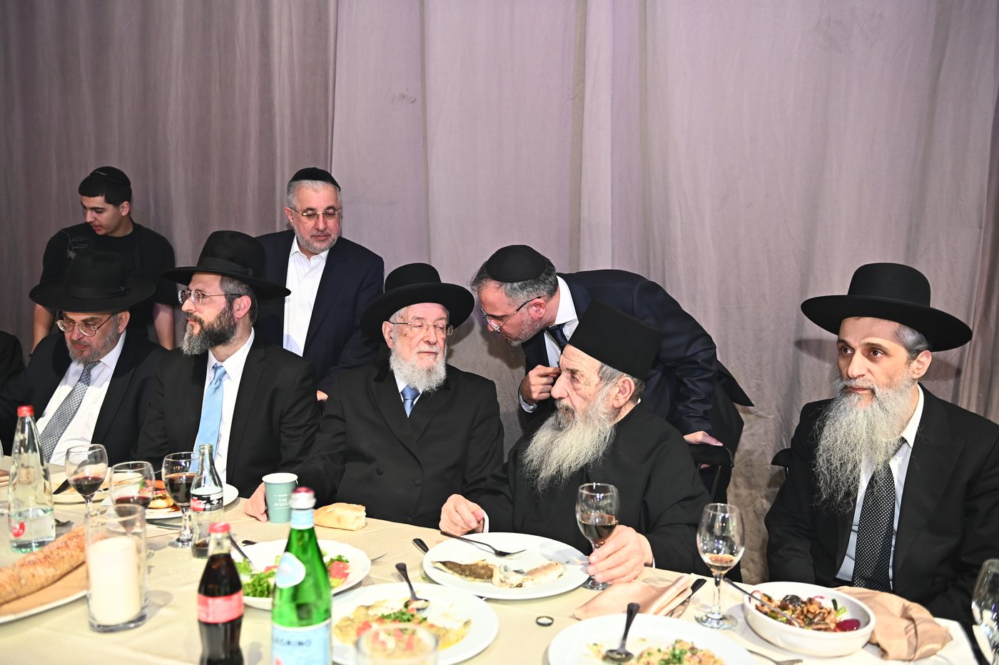 שמחת החתונה בבית משפחות זר ובן שמעון