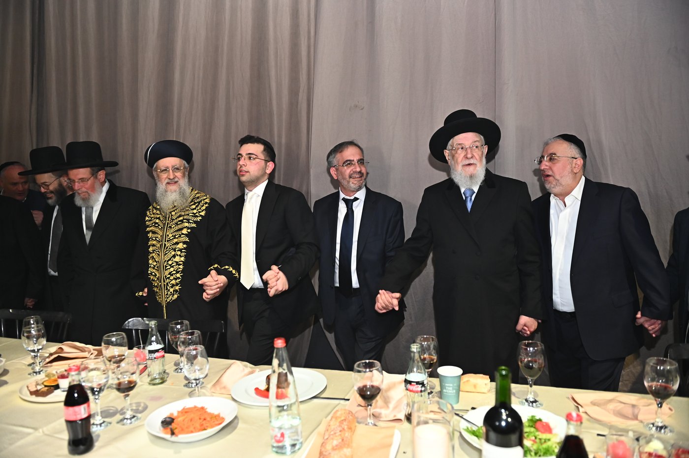 שמחת החתונה בבית משפחות זר ובן שמעון