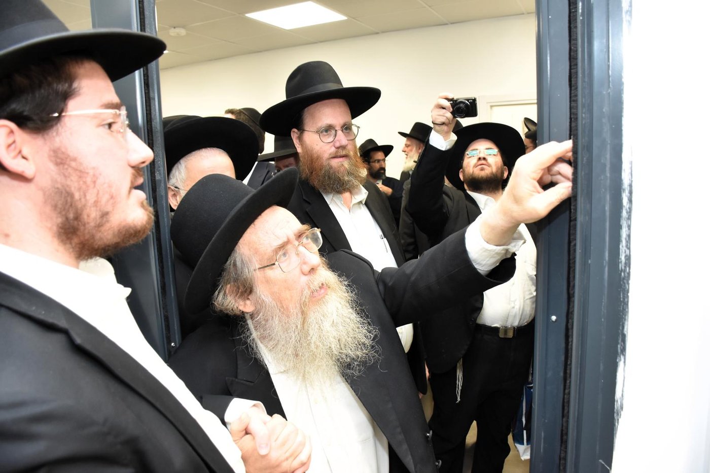 בלשכת הרב החדשה