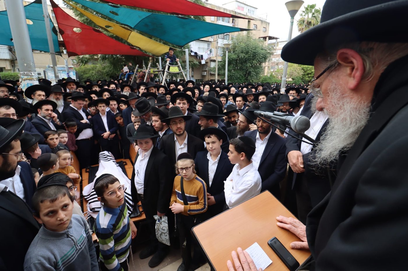 הלוויית הגאון רבי ישעיהו פרנקל זצ"ל