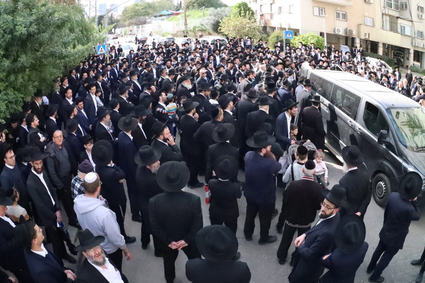 הלוויית הגאון רבי ישעיהו פרנקל זצ"ל