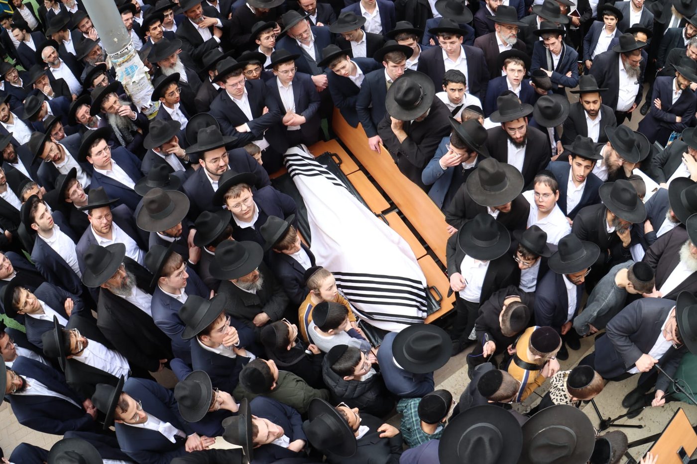 הלוויית הגאון רבי ישעיהו פרנקל זצ"ל