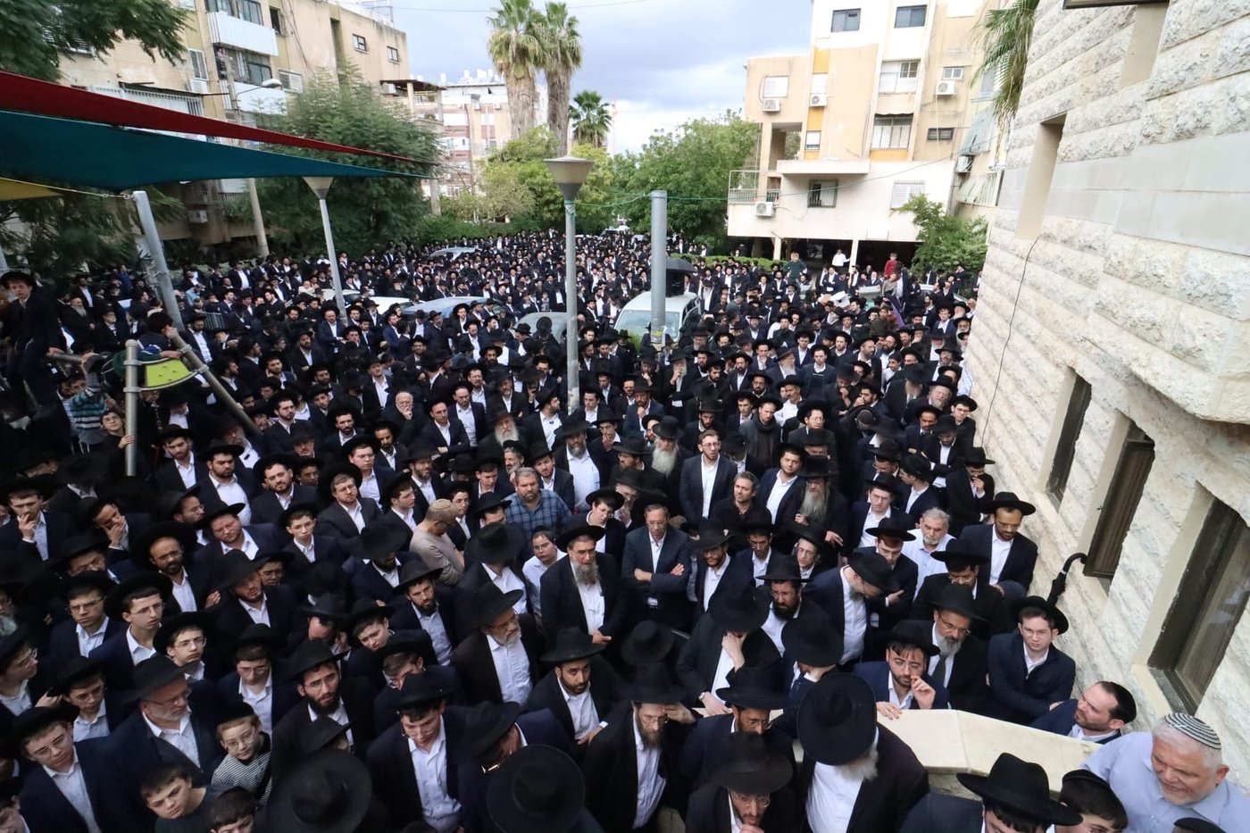 הלוויית הגאון רבי ישעיהו פרנקל זצ"ל