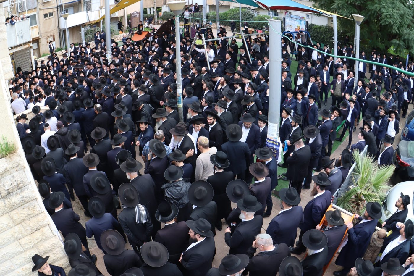 הלוויית הגאון רבי ישעיהו פרנקל זצ"ל