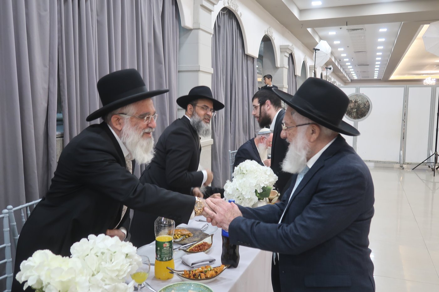 שמחת נישואי נכד הגאון רבי משה מאיה