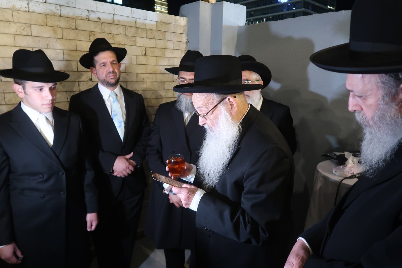 שמחת נישואי נכד הגאון רבי משה מאיה