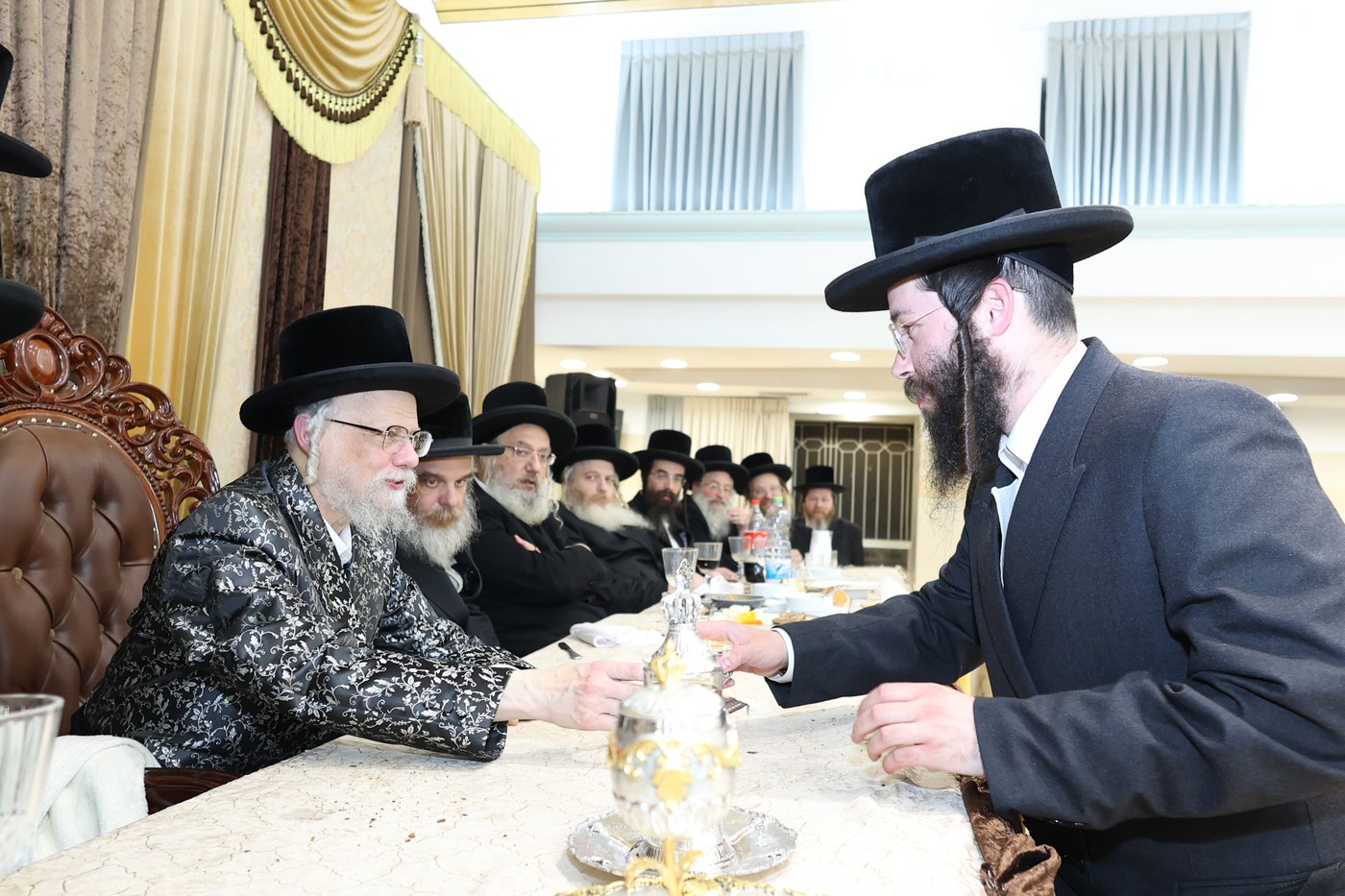 מעמד אדירי התורה בסערט ויזניץ